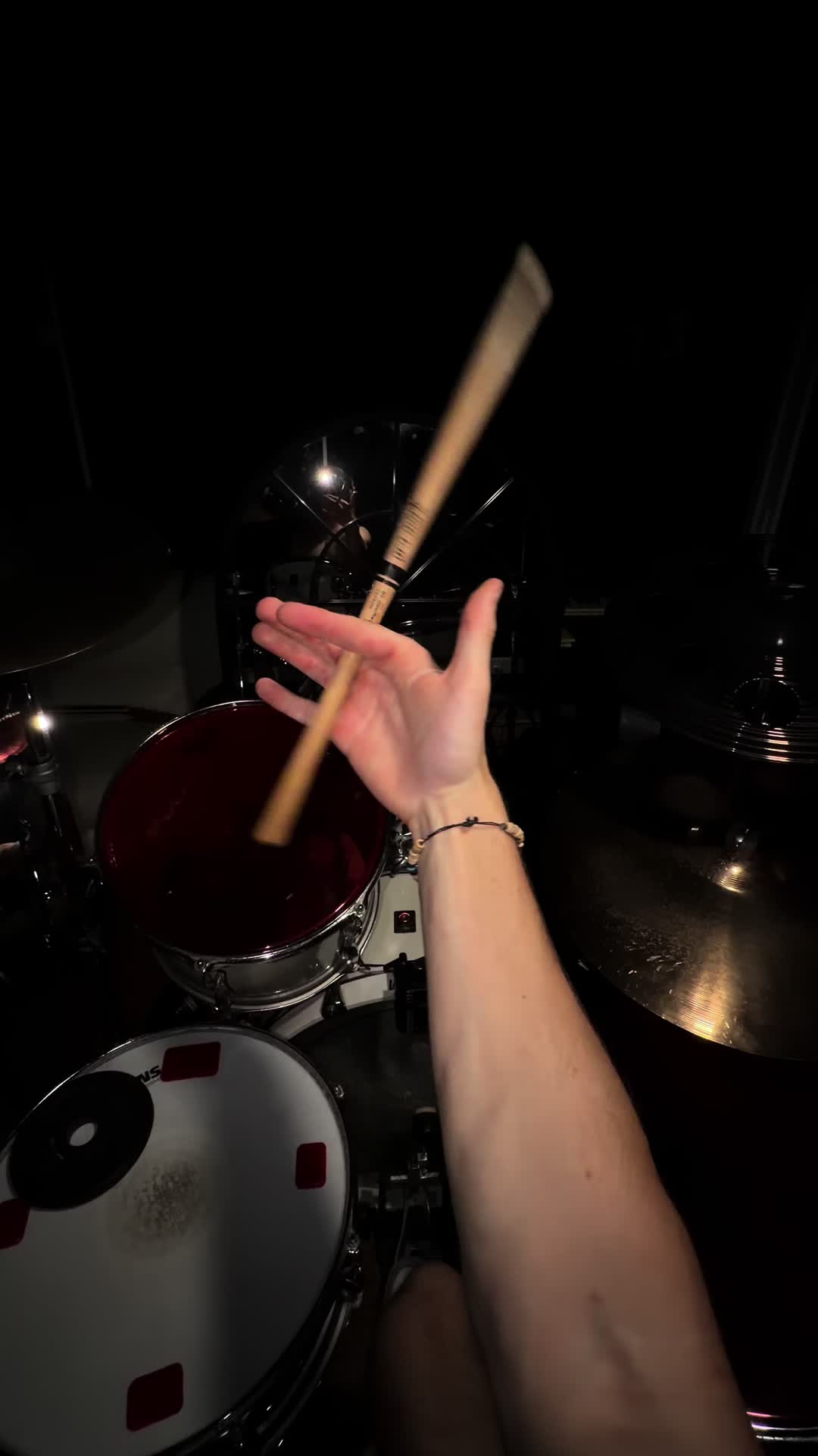 @axel.drum