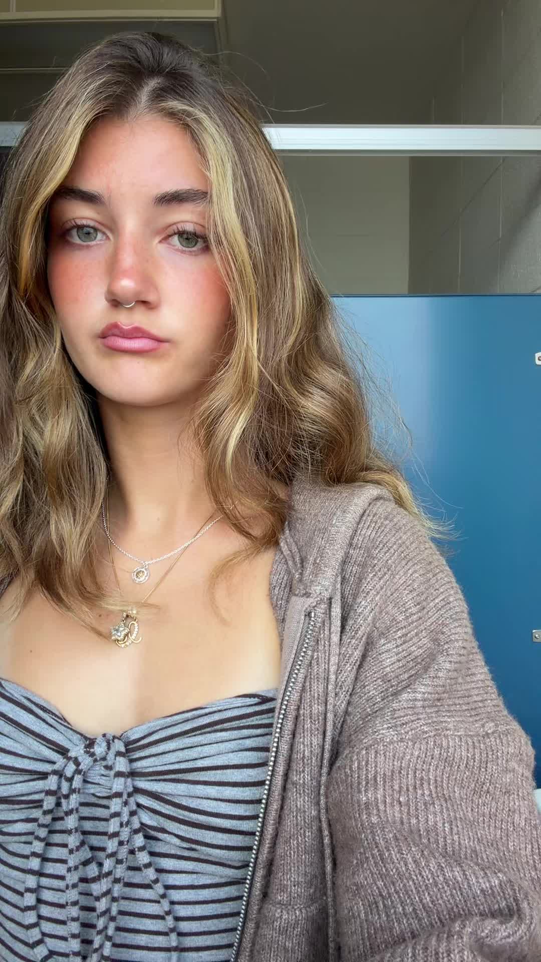 @clara