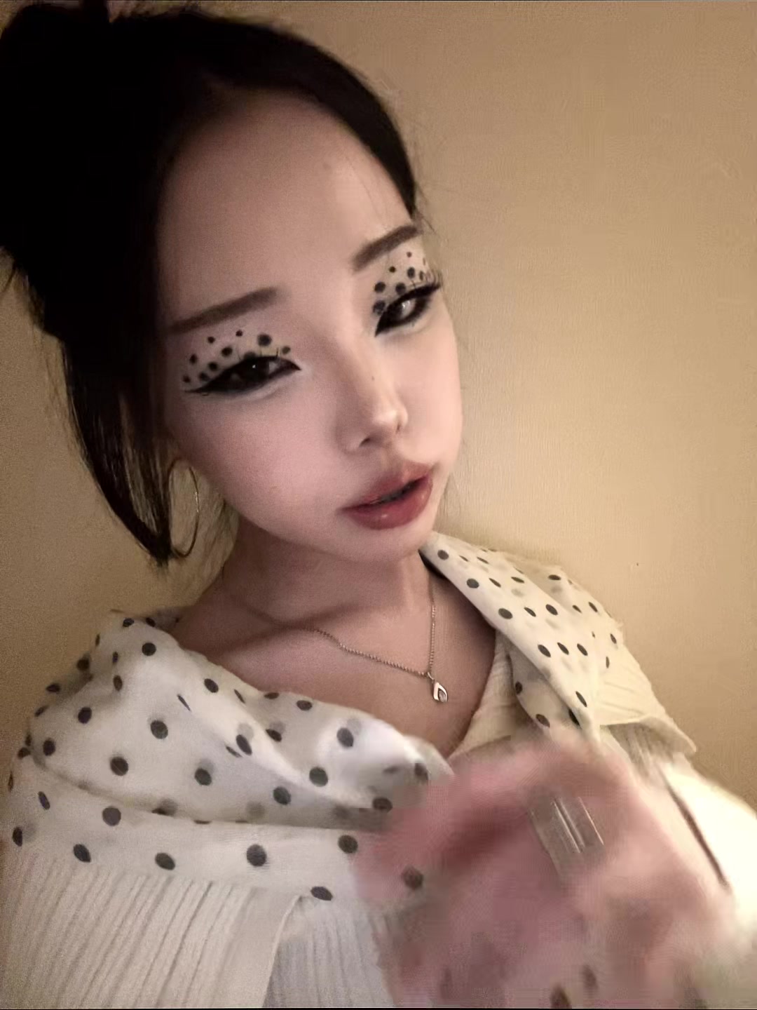 @kiss