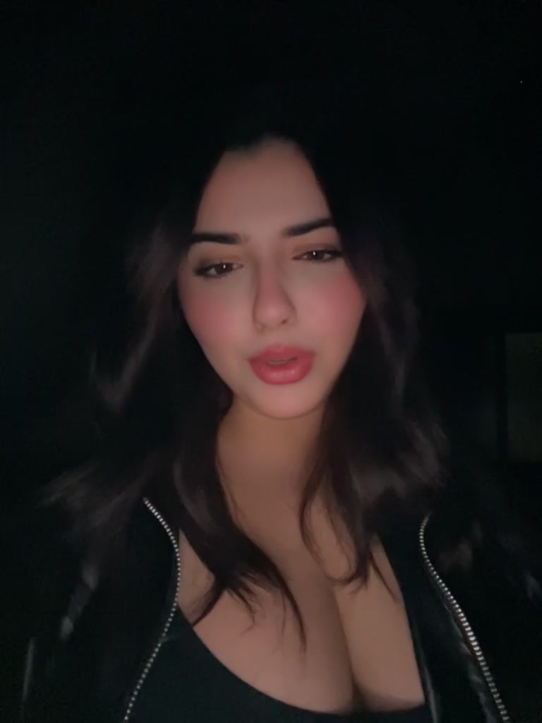 @Nina💕