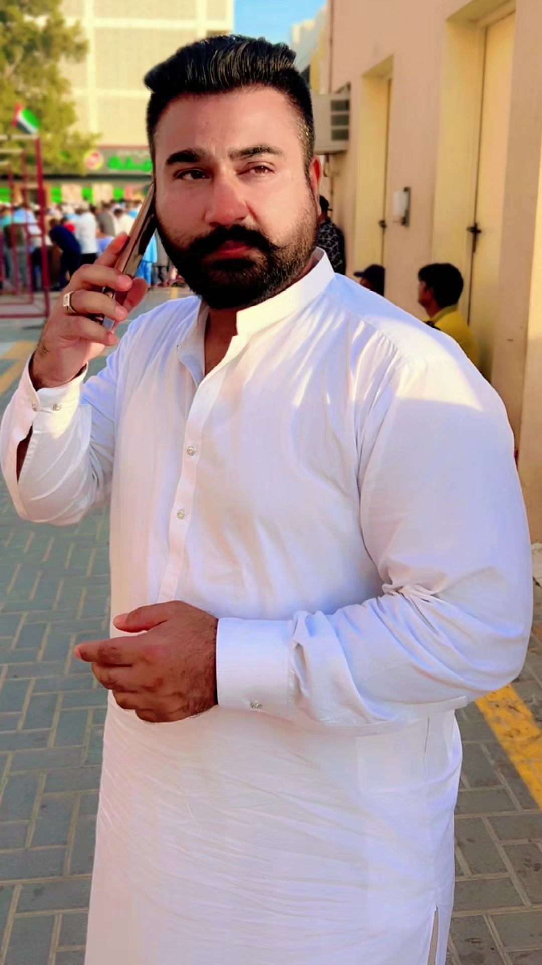 @*Butt Sahab*