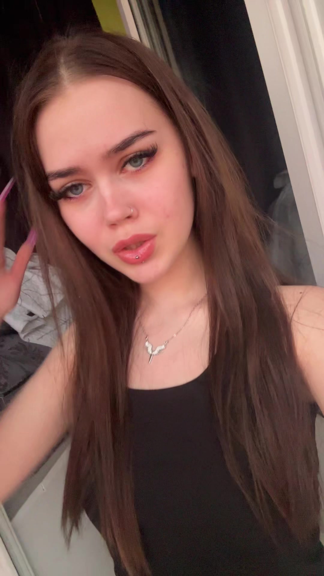 @нита