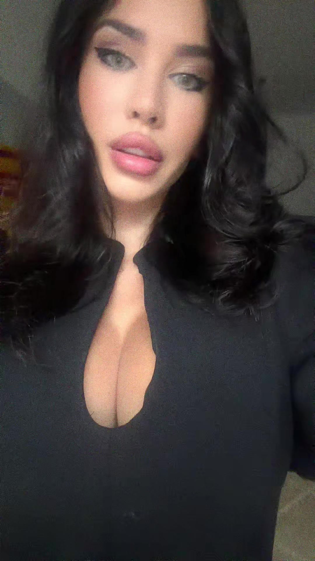 @elenadostic