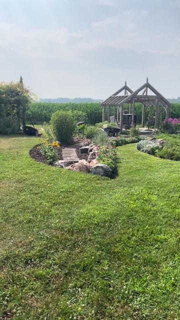 @Artistic gardening
