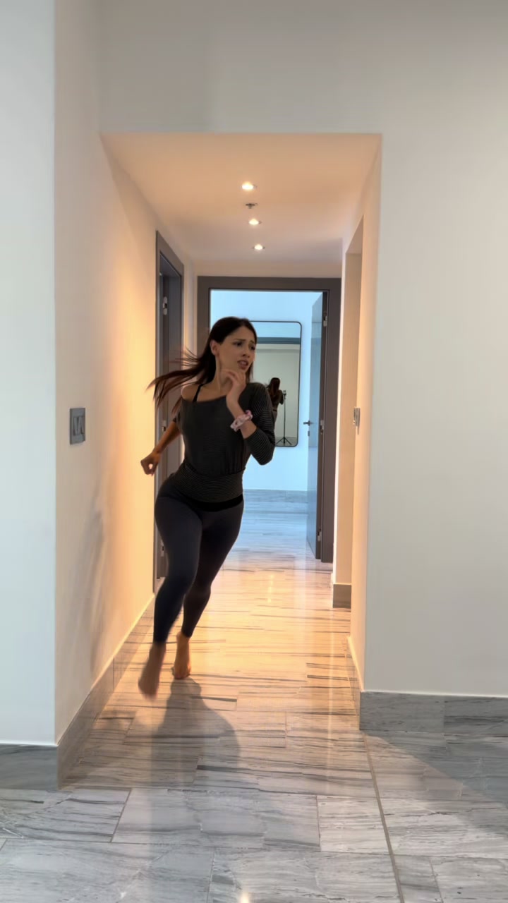 @elenagaleandro