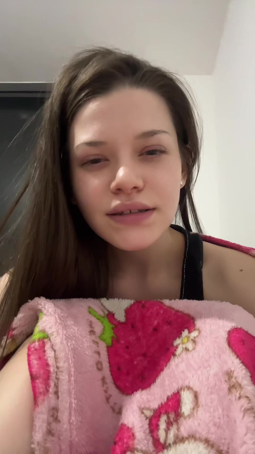 @Laragff
