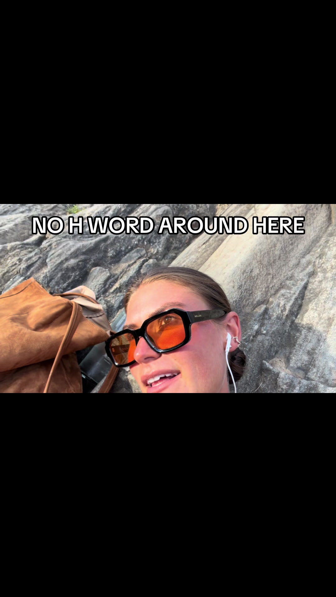 @arinatonight