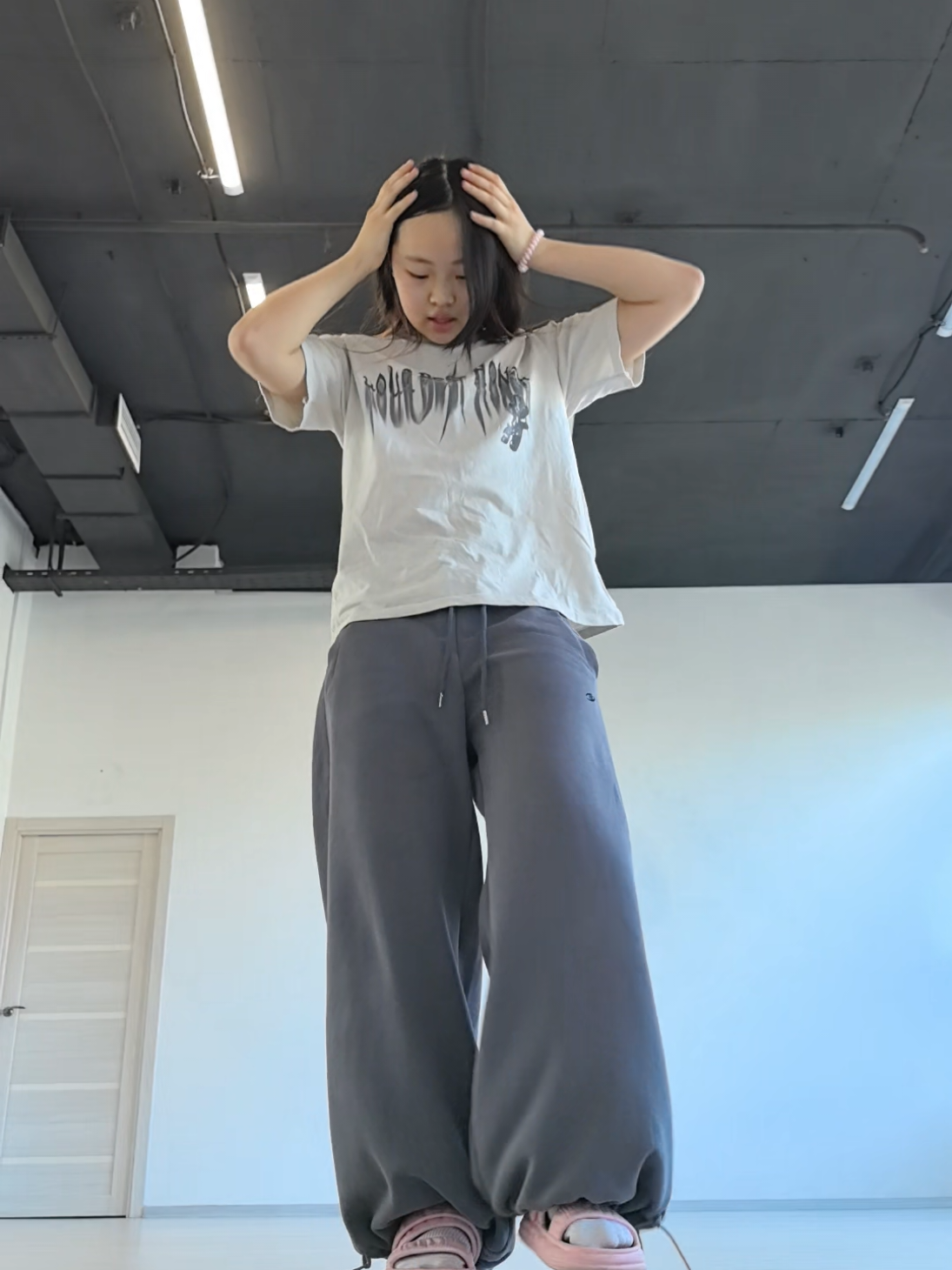 @Yudji _ Kim