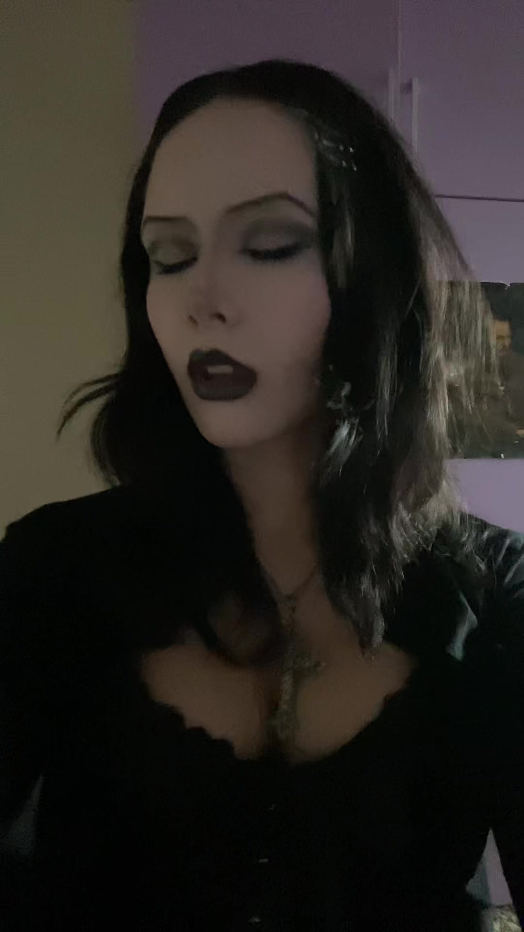 @злата холод