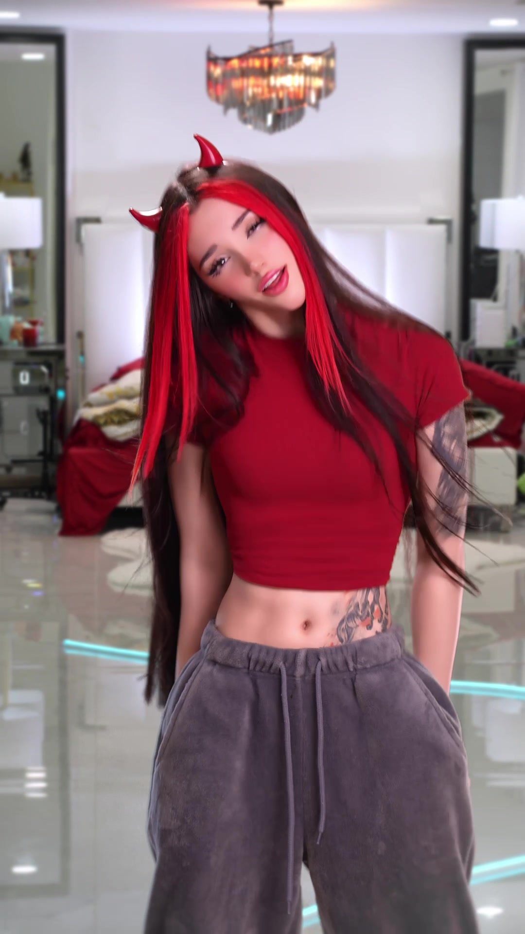 @Alyri