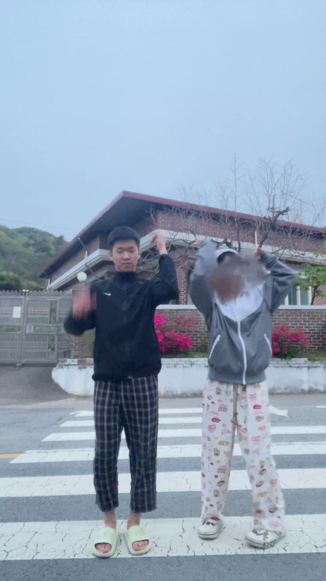 @이시옴