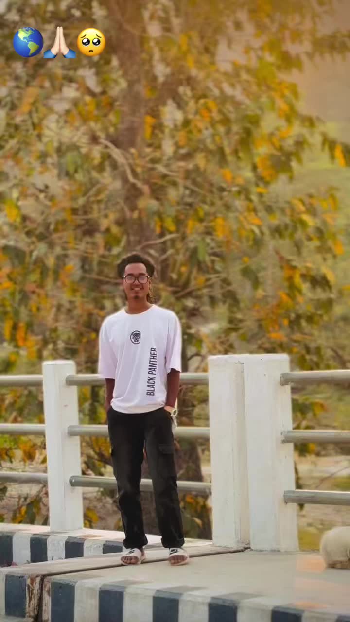 @𝐔𝐫’𝐬 𝗖𝗼𝗺𝗿𝗲𝗱 👈