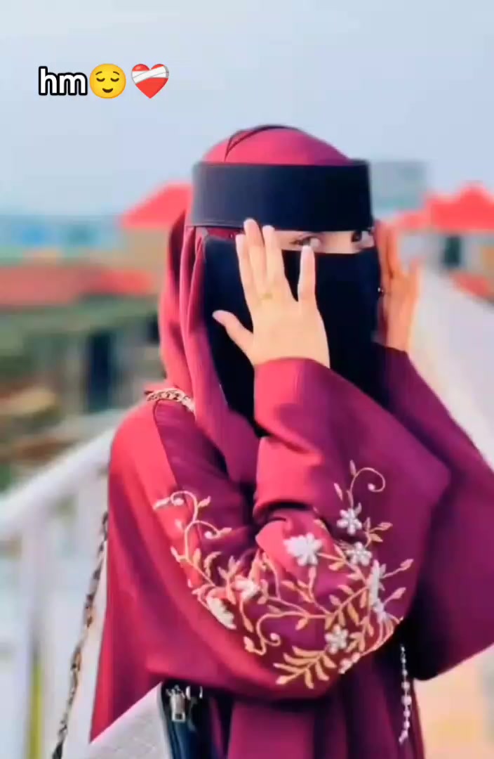 @•┈✤⋆⃝𝄞🕊️Cute^pakhi🕊️𝄞⋆⃝✤