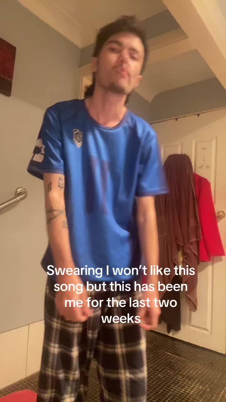 @Grayson’s shitposts 💩‼️