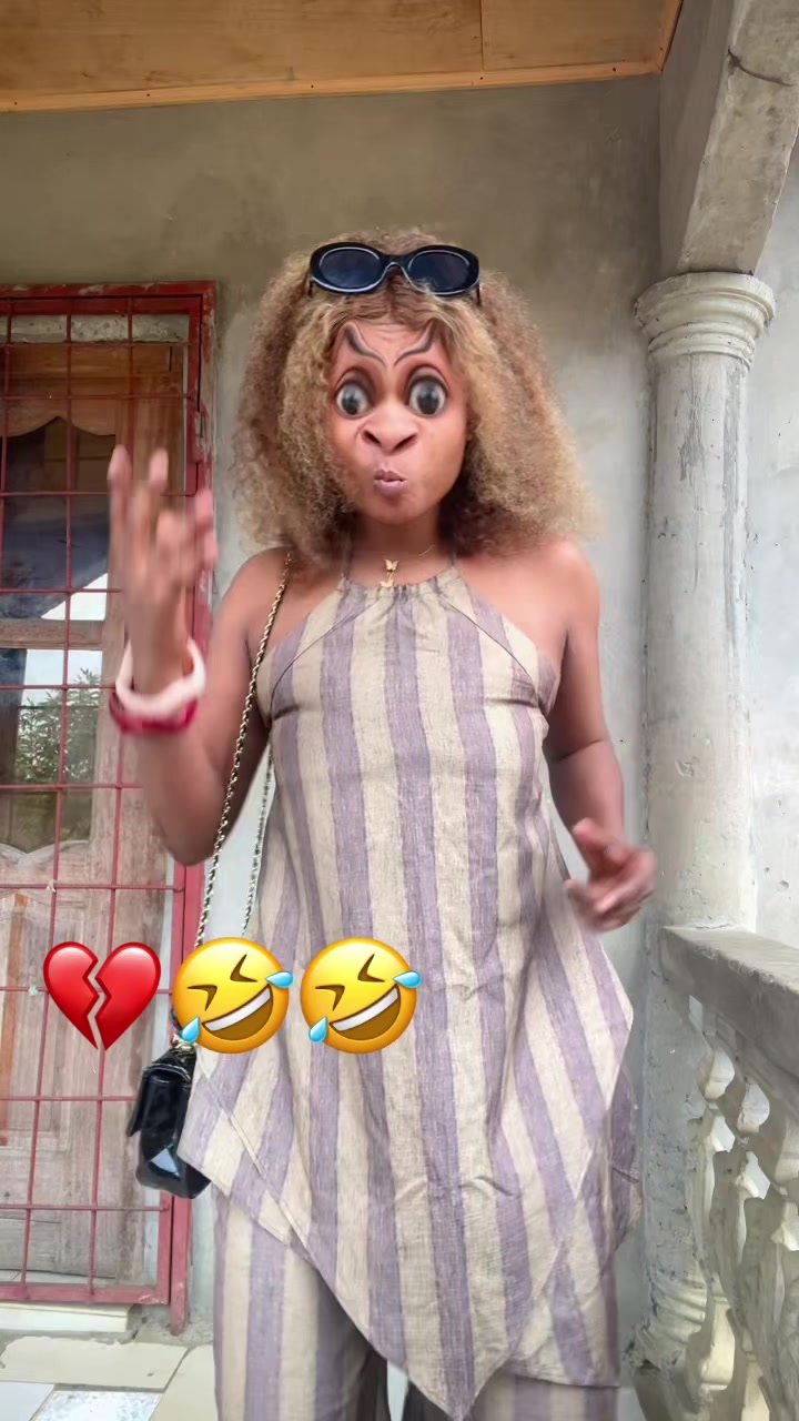 @La consolation ❤️💚🦋🧸
