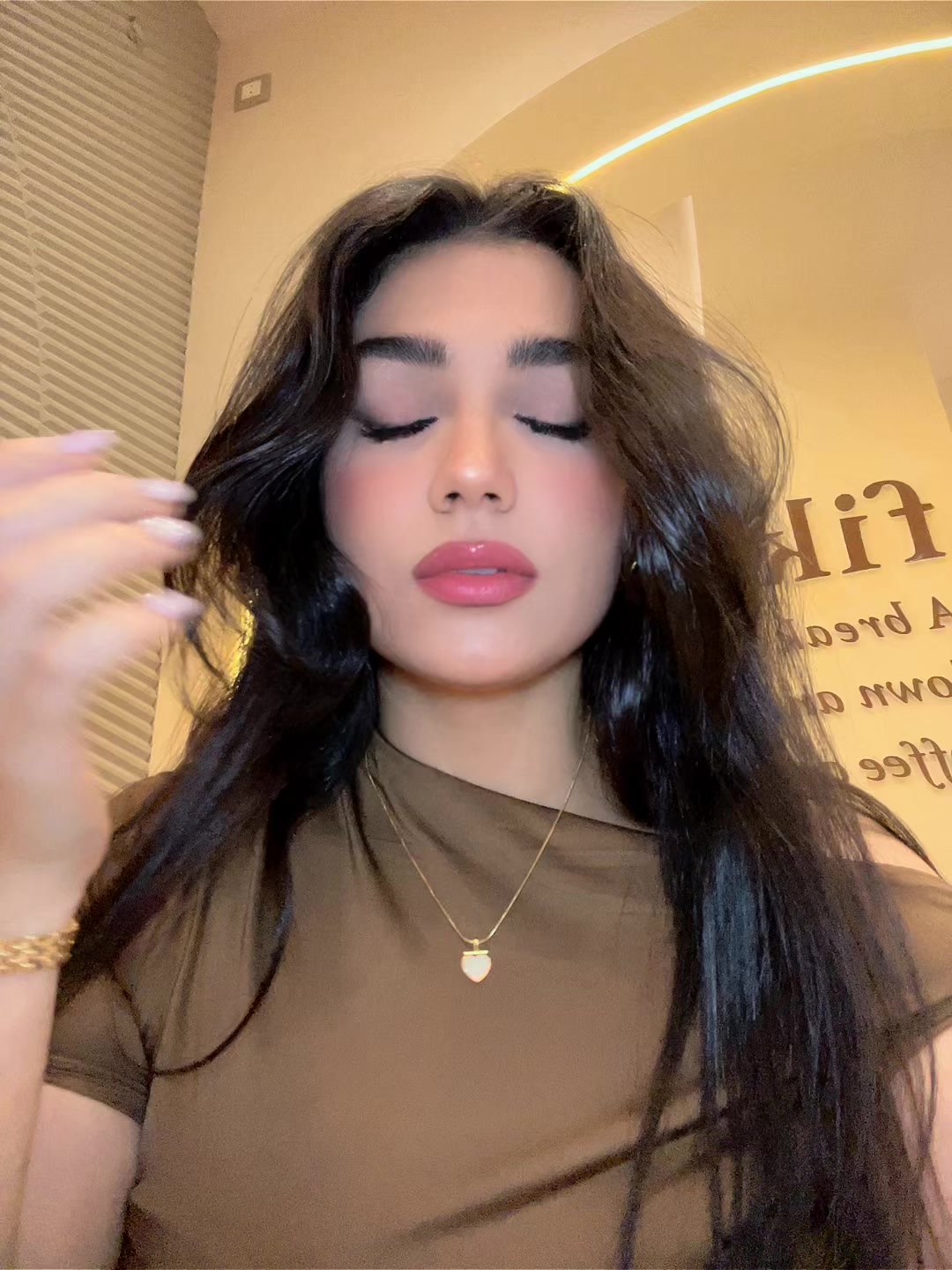 @.M.