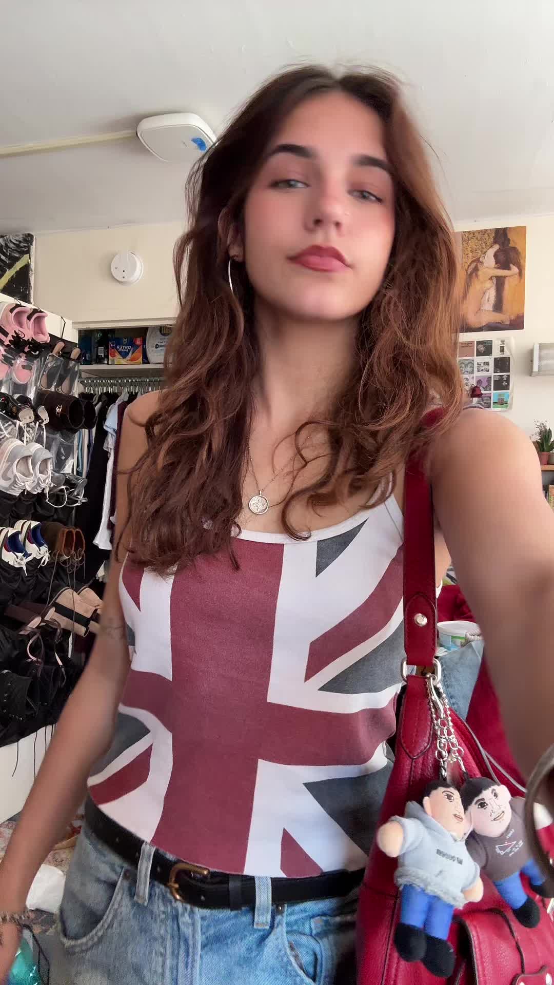 @Ana