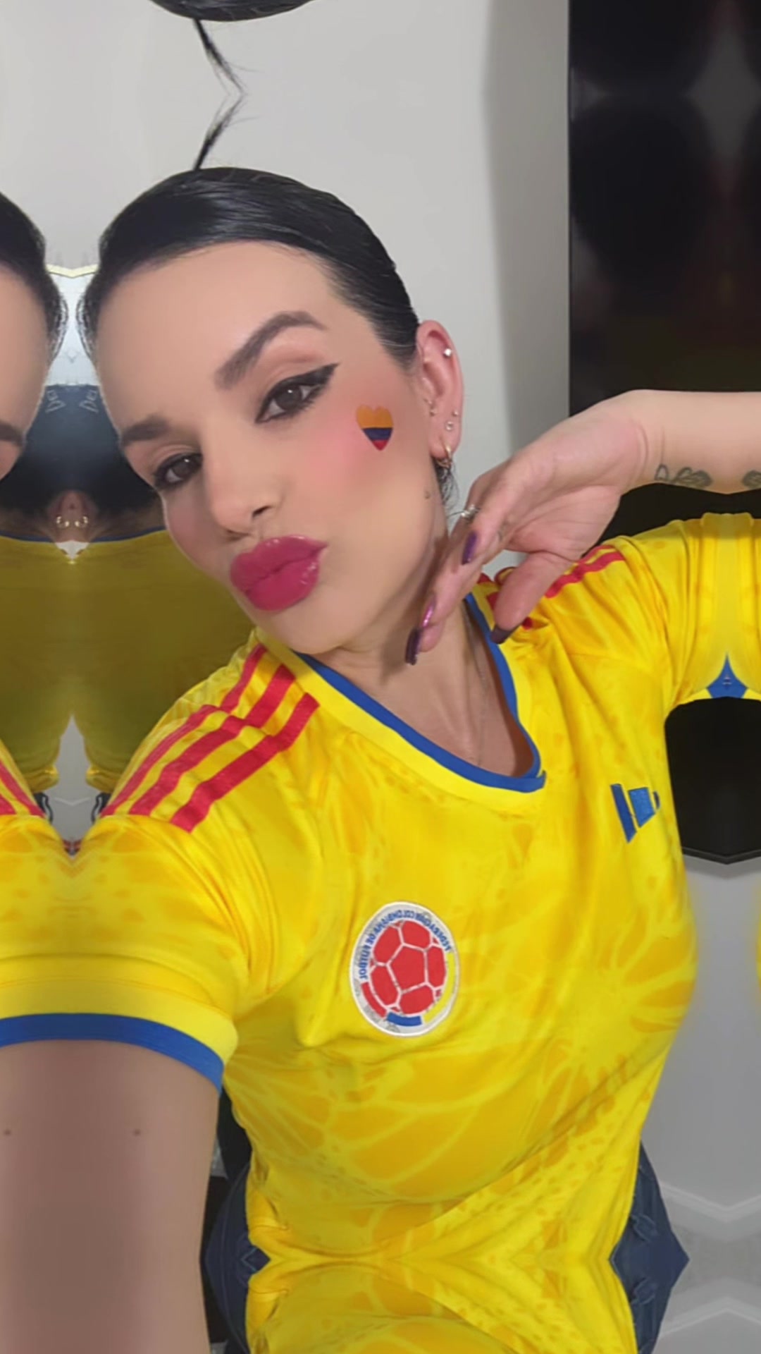 @Jennifer Álvarez 🦋🍒