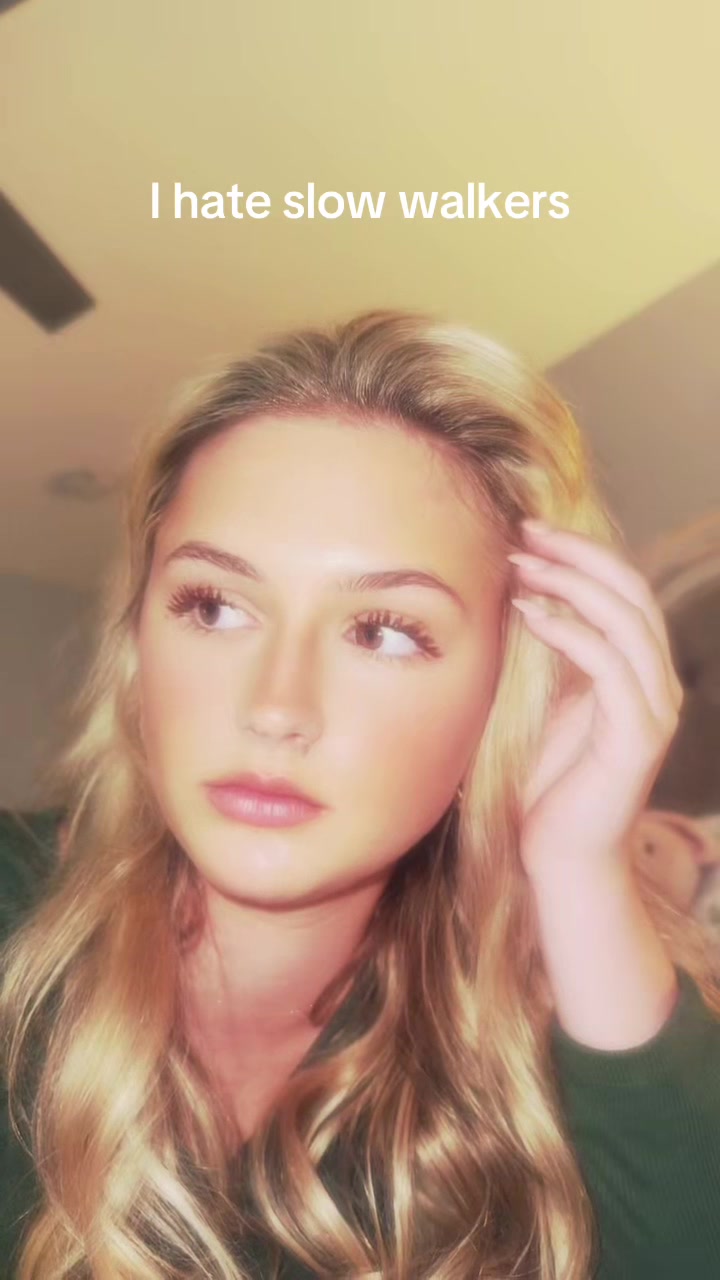 @Chloe🪽🦢