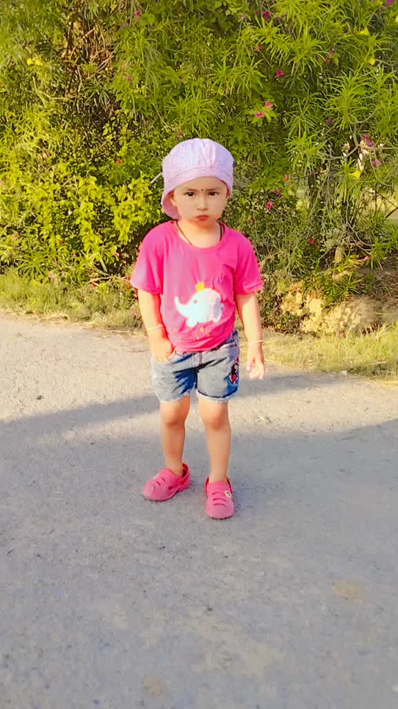 @DiMpLe QuEeN..❤️👰