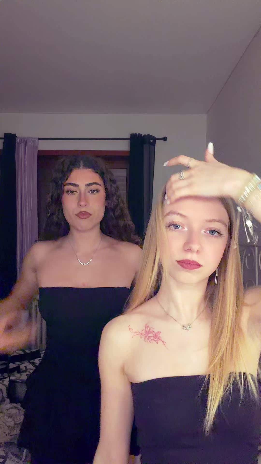@ele🧸
