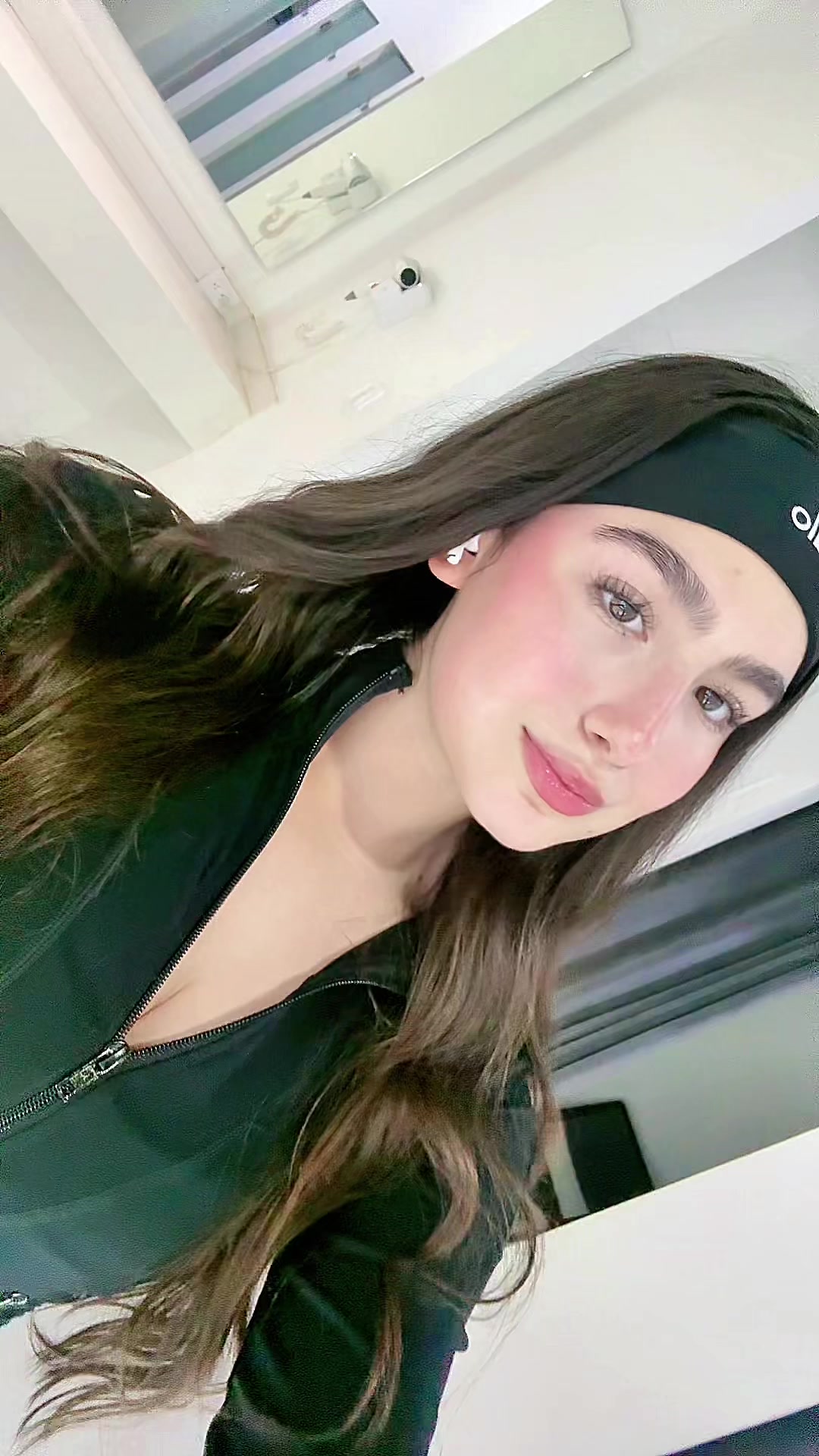 @valeriazazuetaaa