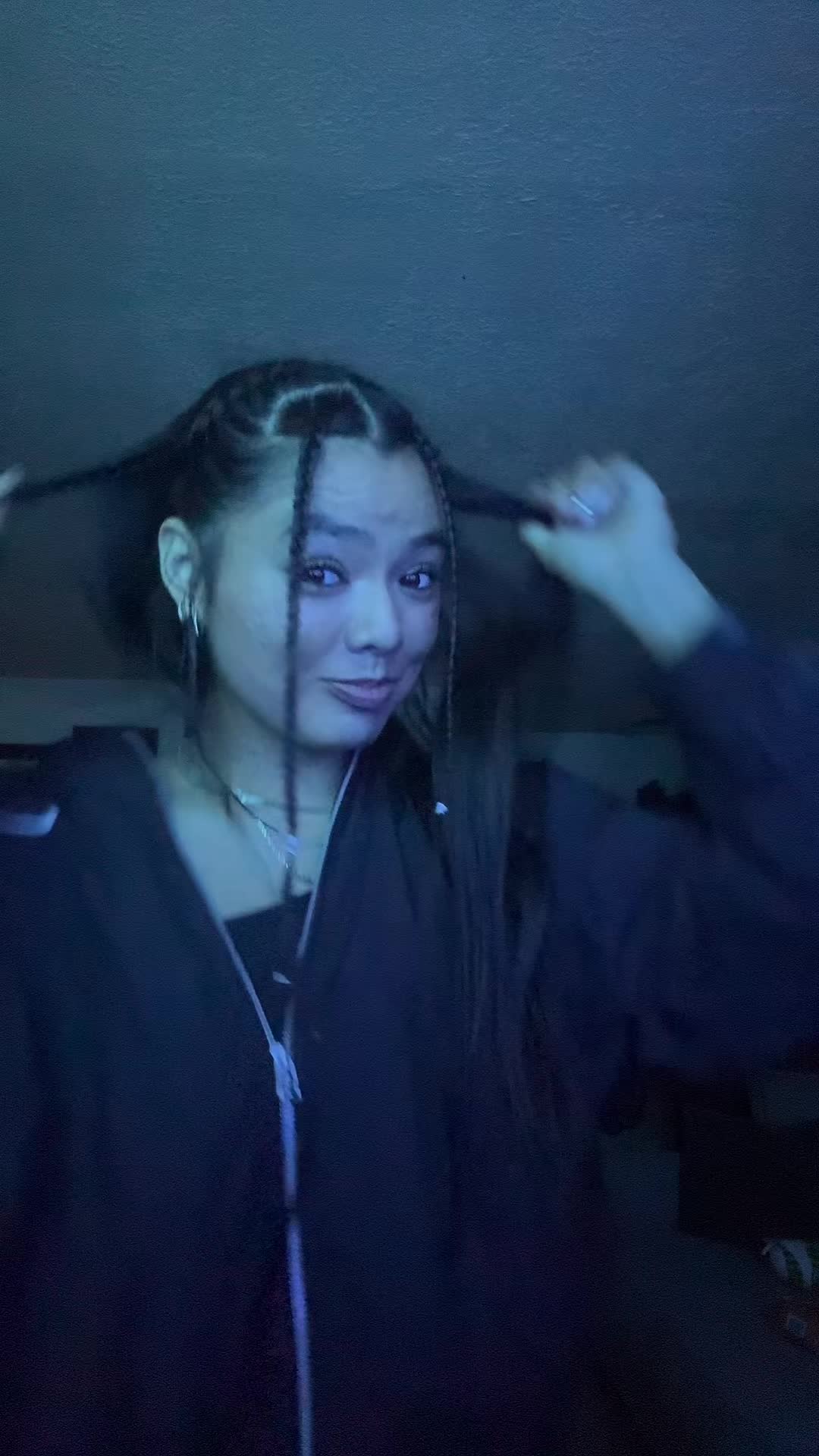 @𝒮𝓀𝓎𝑒~𝐵𝓁𝓊𝑒