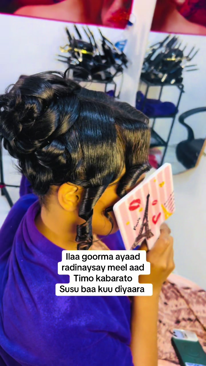 @Susu makeup artist