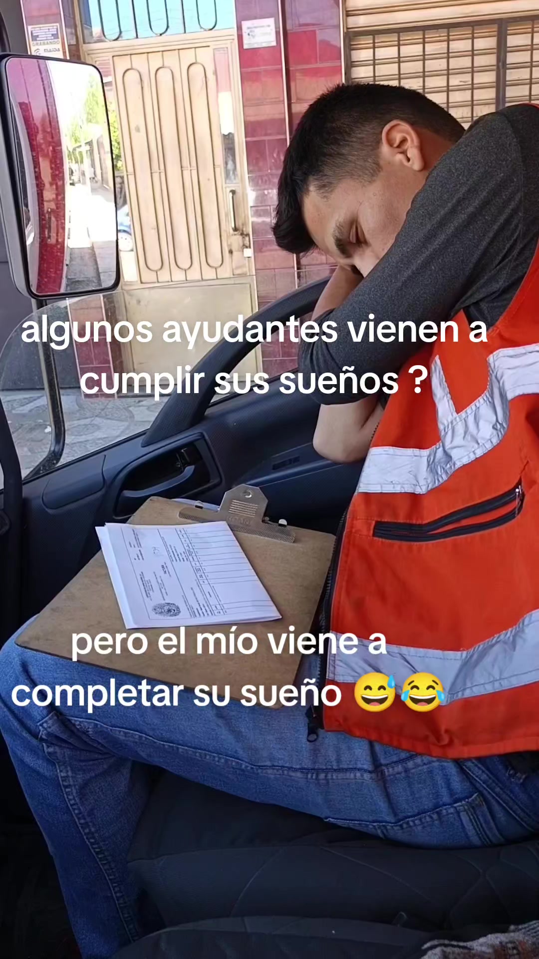 @GŪSTAVO TITTO