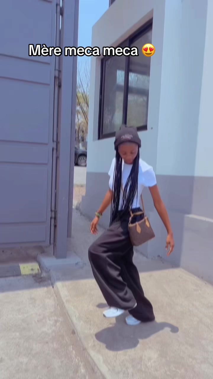 @🔗Princesse &Aring;🇨🇩