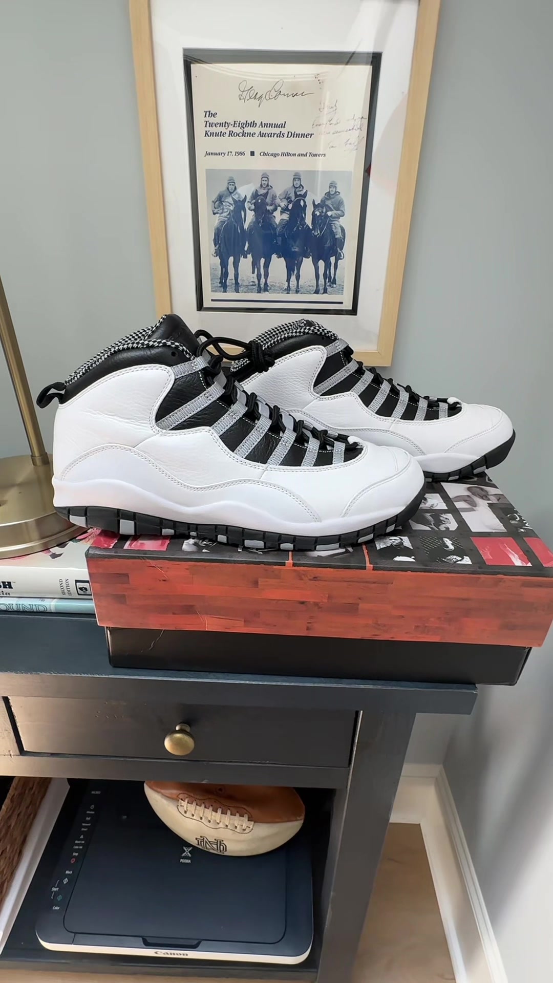 @SneakNStyle