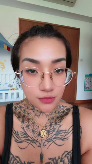 @Lizlim24