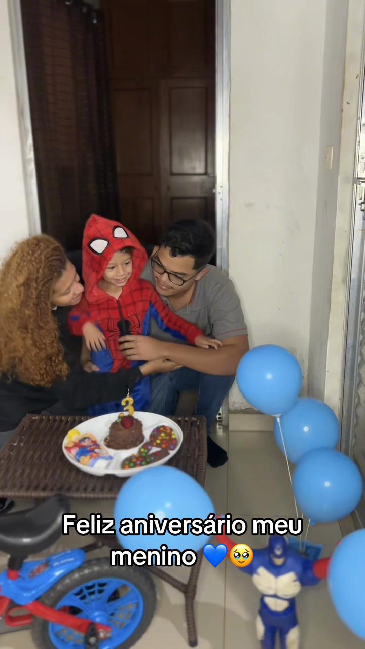 @Priscila / Mam&atilde;e do Mathias💙