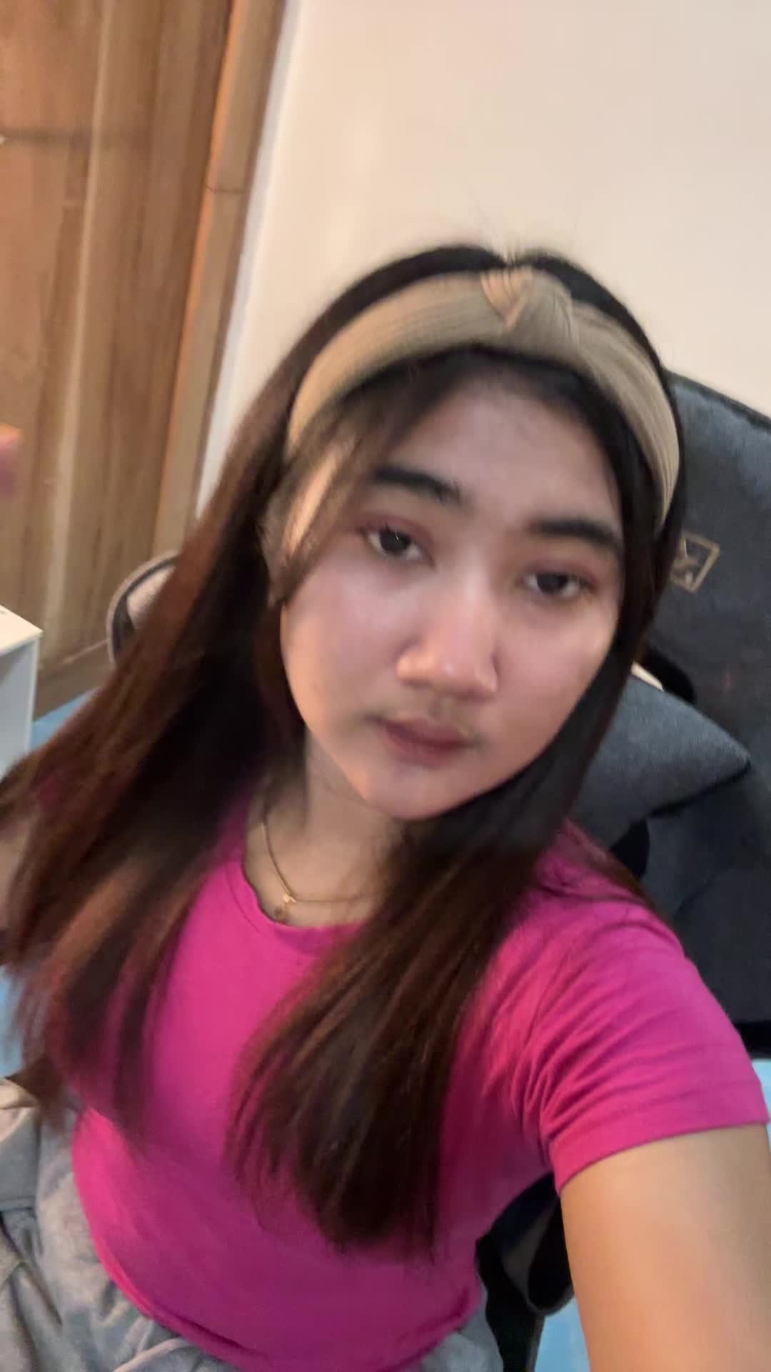 @F🫧