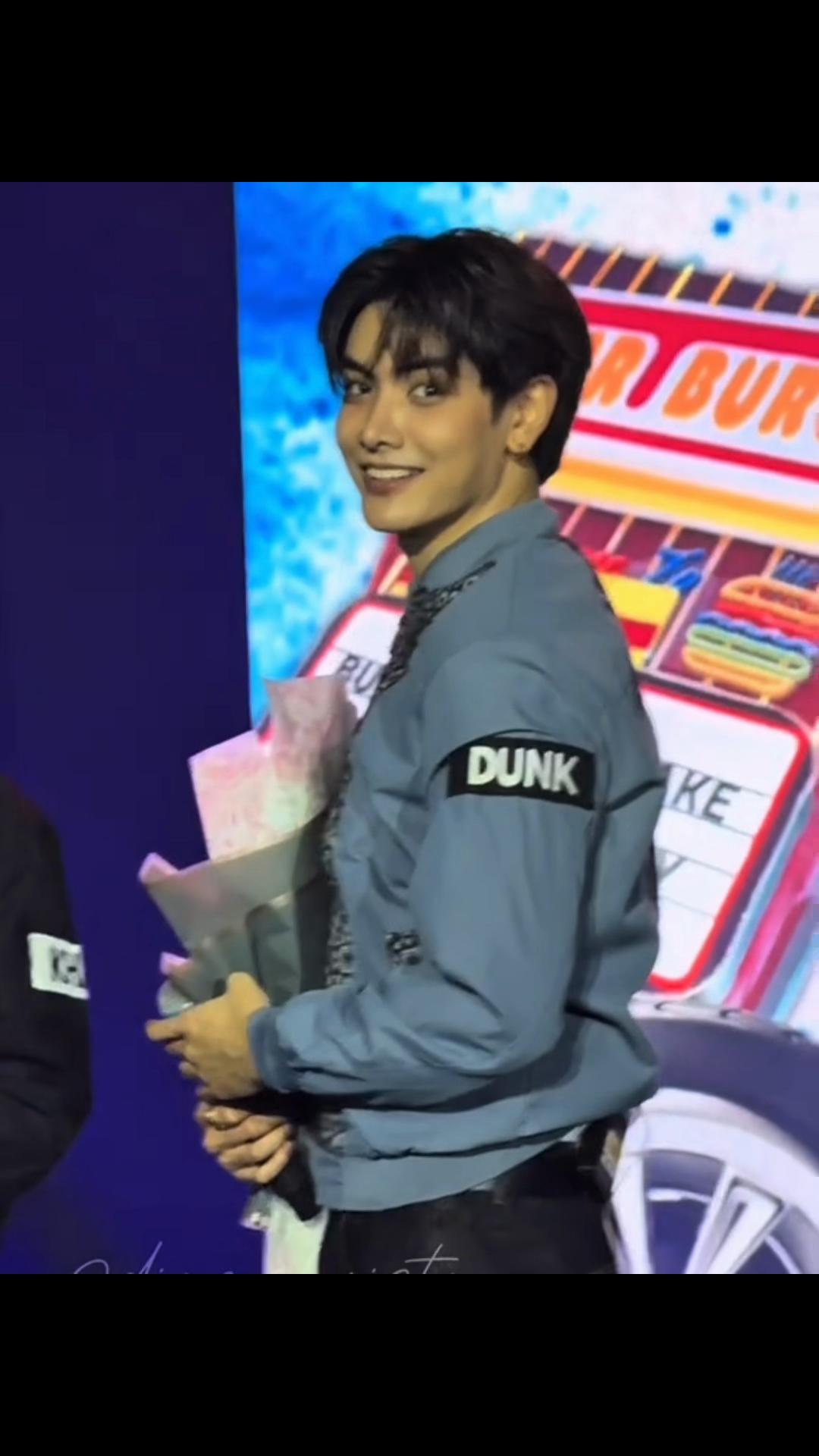 @D- จุงดัง