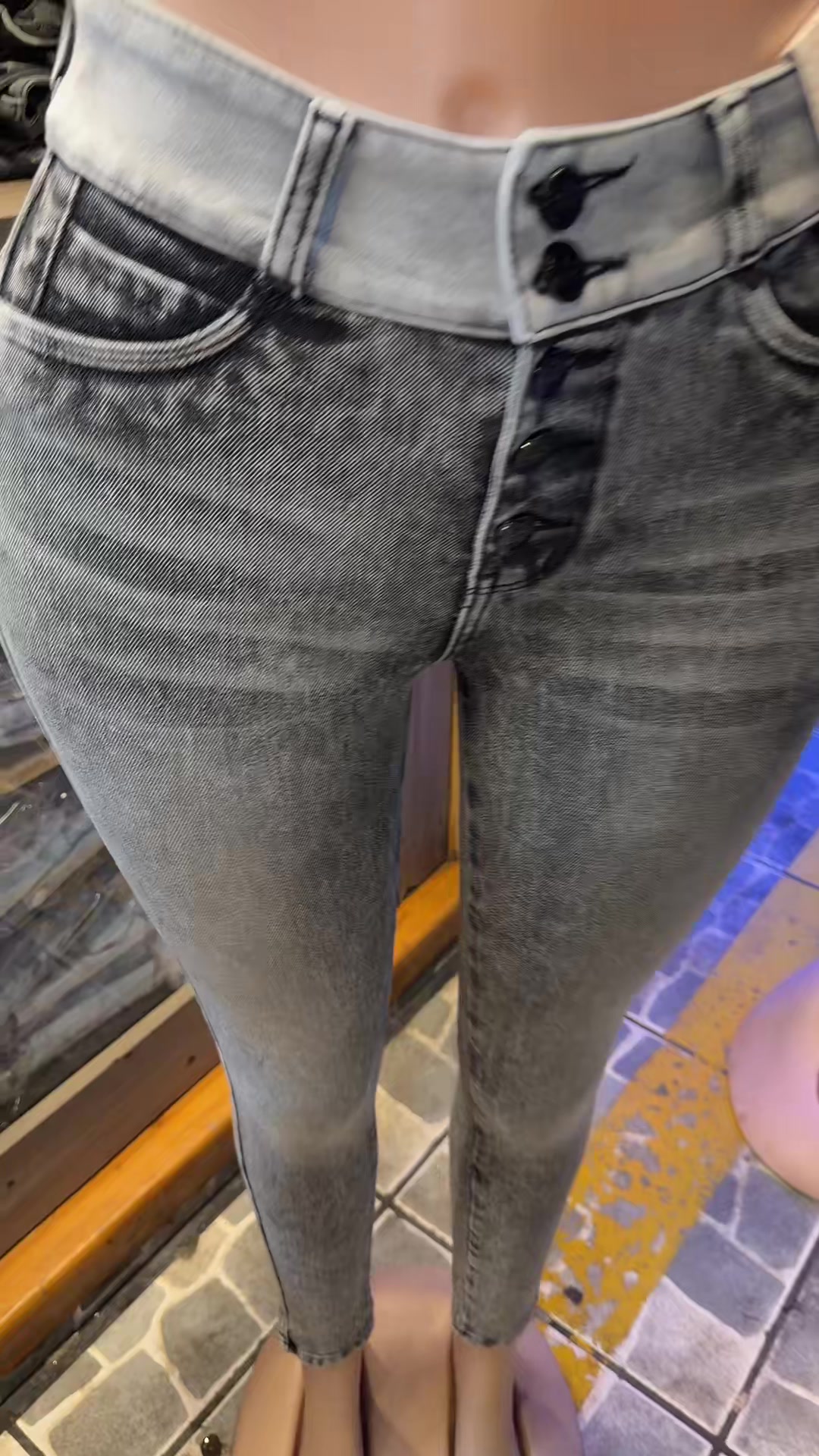 @APRETADITAS JEANS