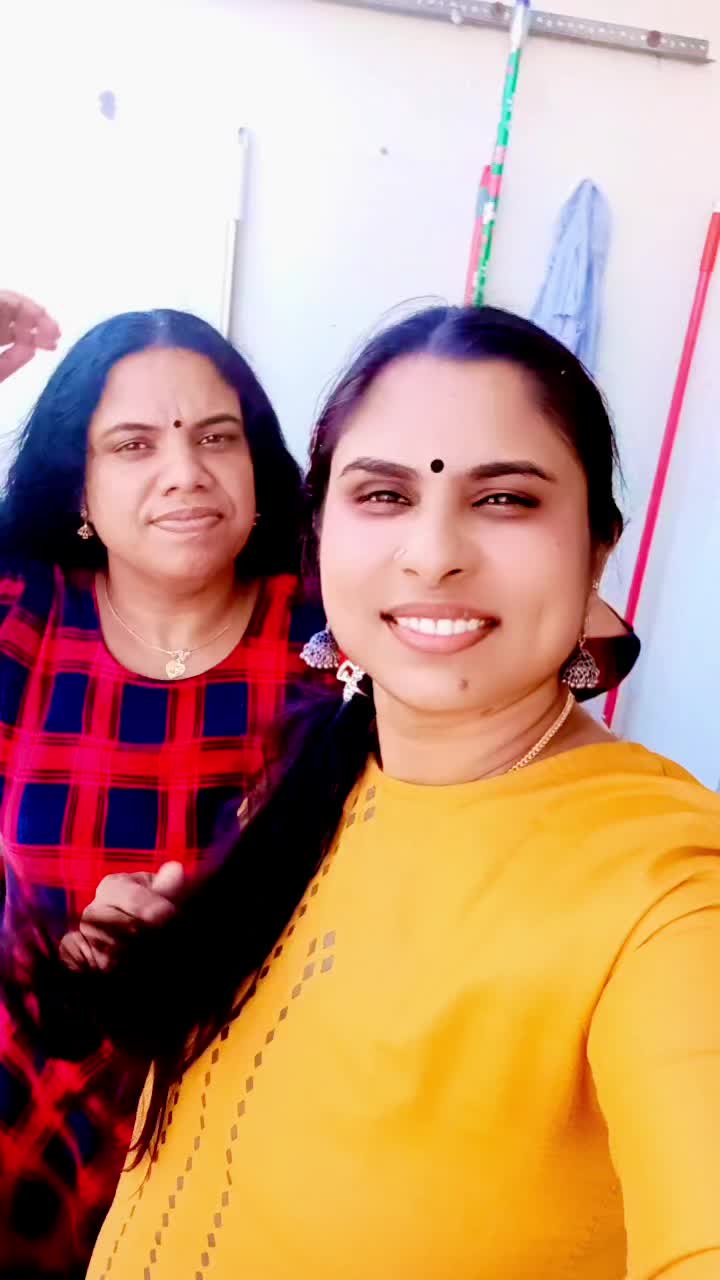 @priya ponus❤️