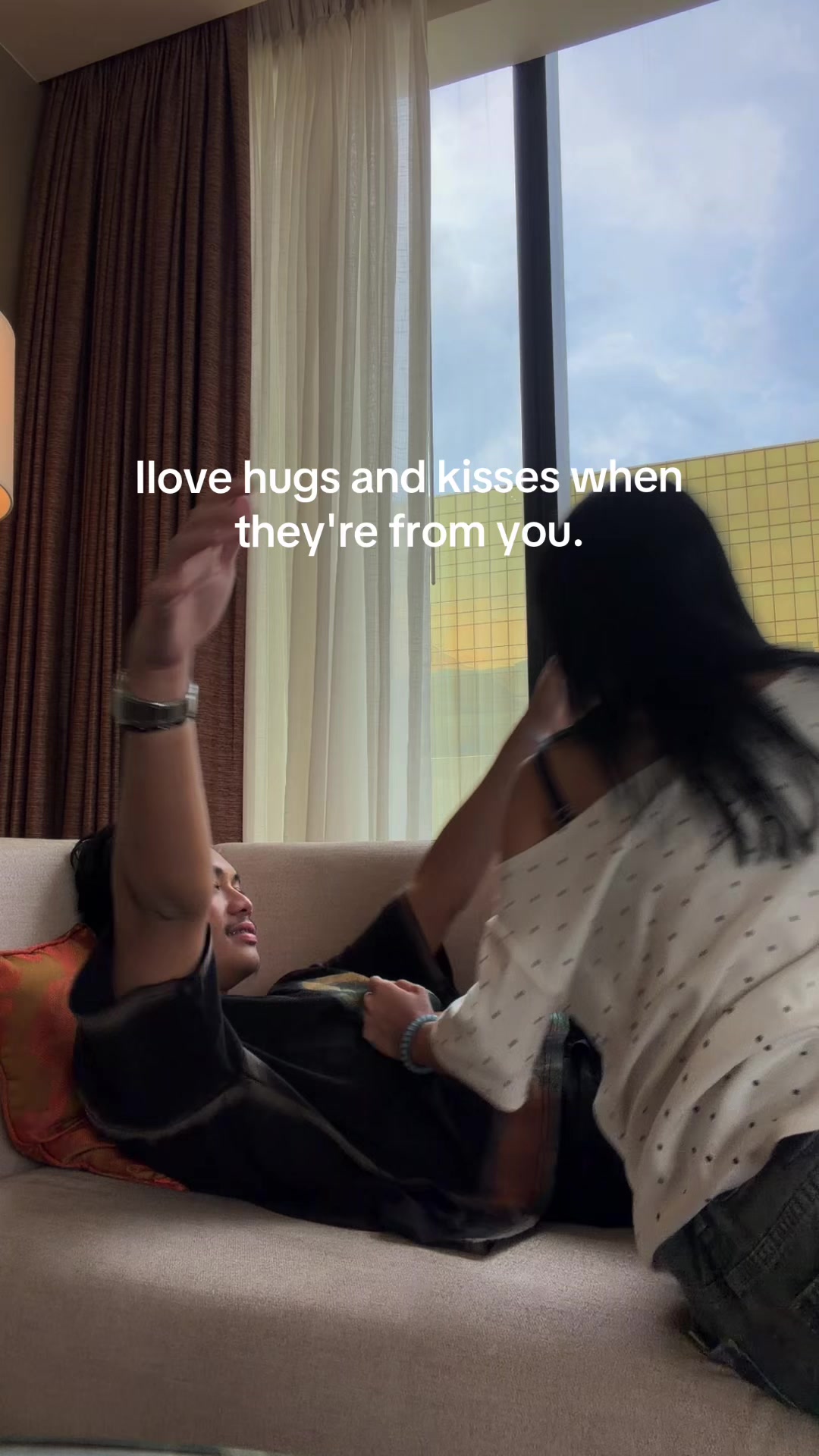 @YORU