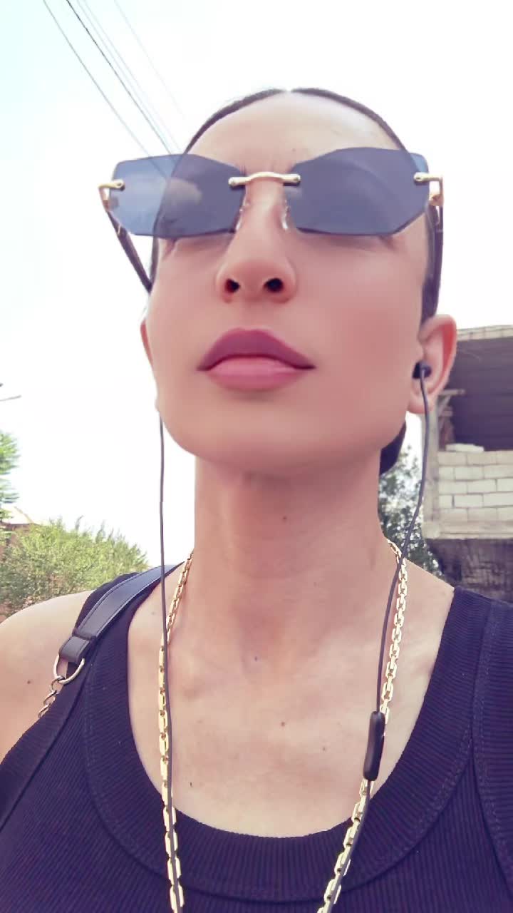 @карина