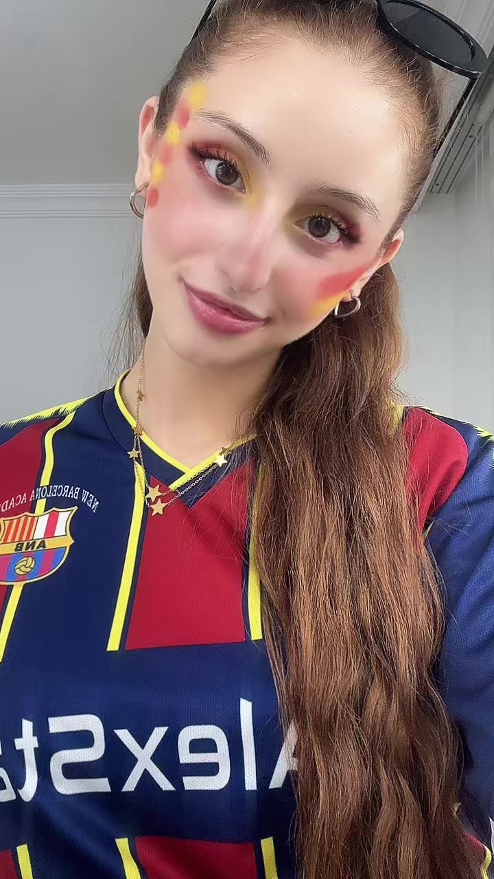 @𝒜𝓃𝑜𝑜𝒹  🦢.