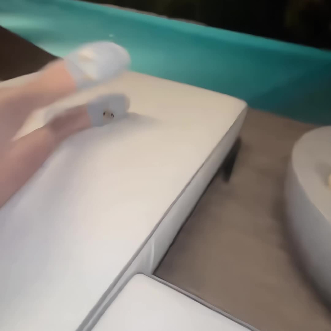 @🪽
