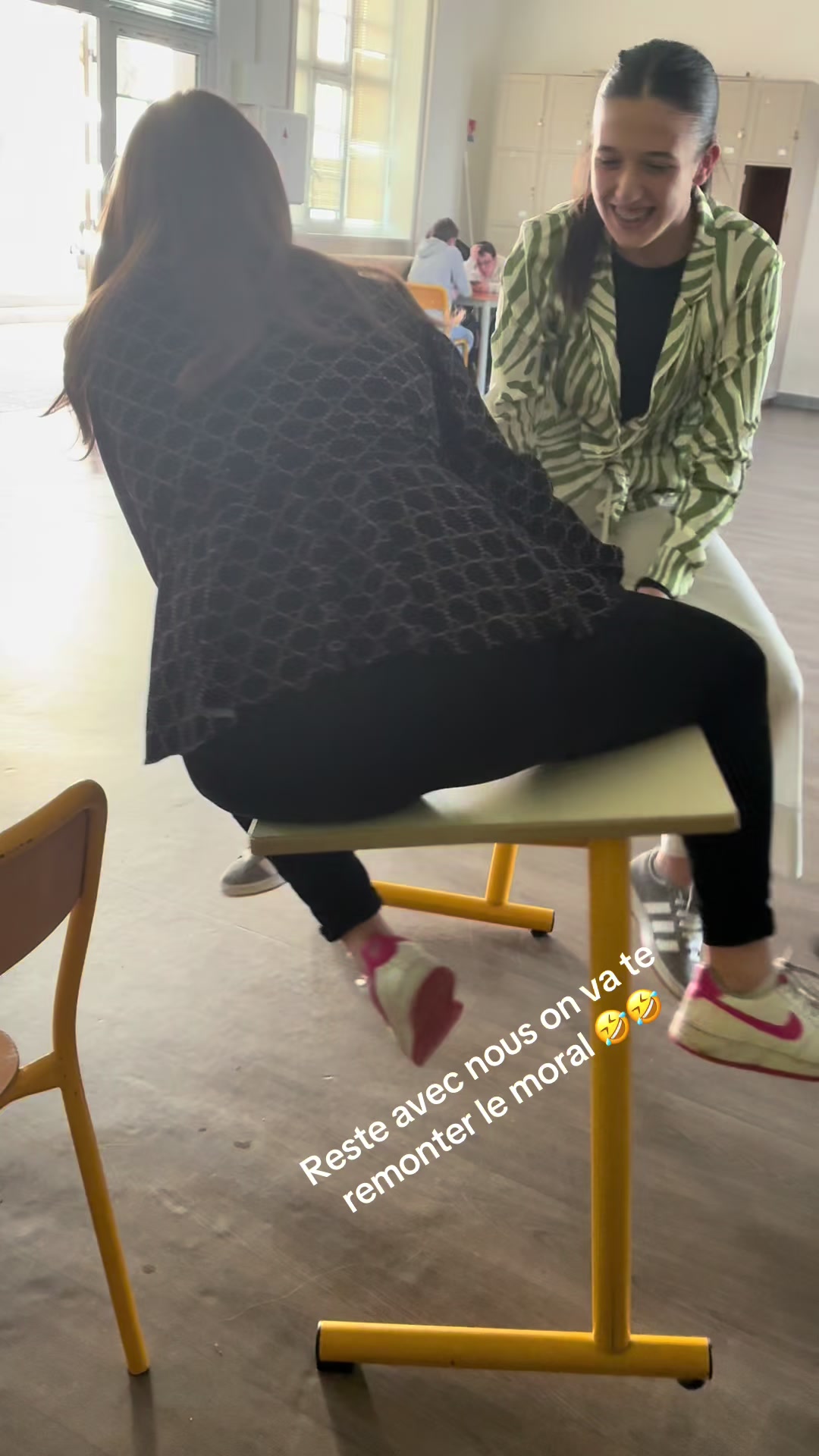 @kloepeuvrel4