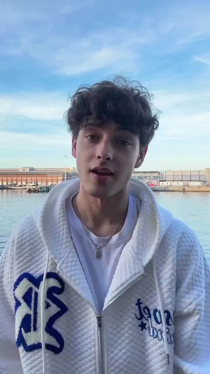 @Fool4U