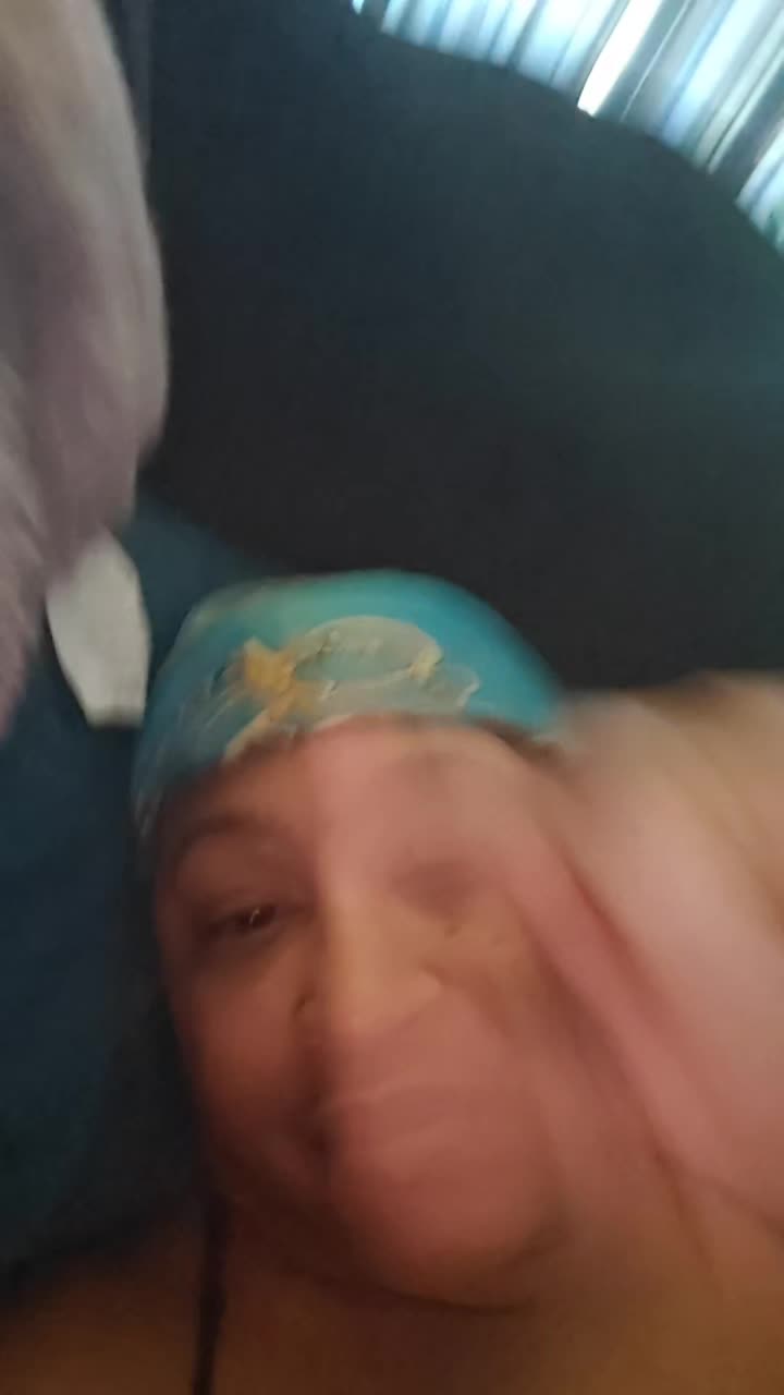 @Aunty talks shit