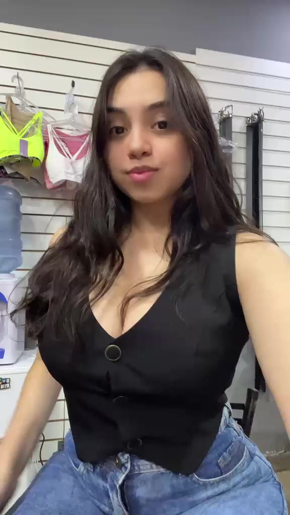 @fio Cáceres
