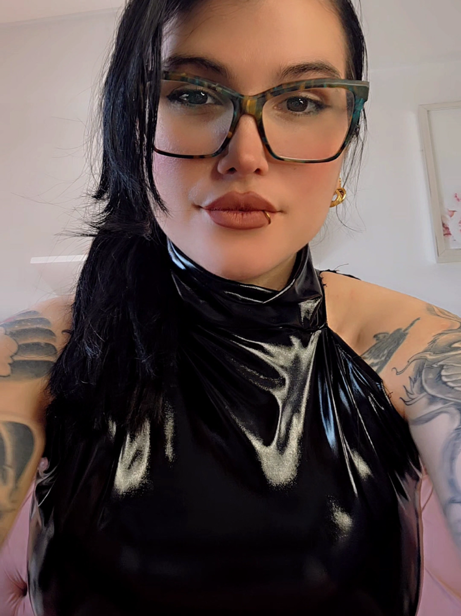@Daniela_basadre