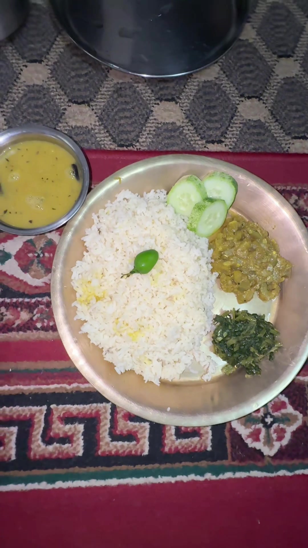 @बिन्दु🧿