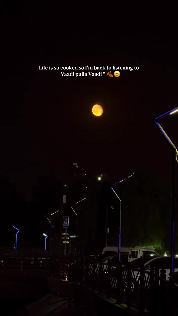 @சிலோஷினி🌙