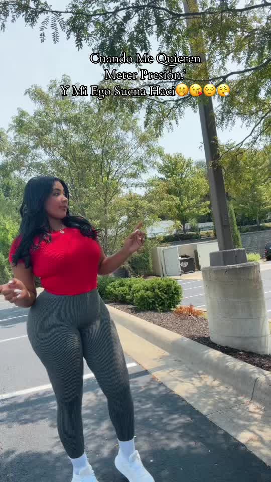 @Kelly Jhoana🧜♀️🍂🌸