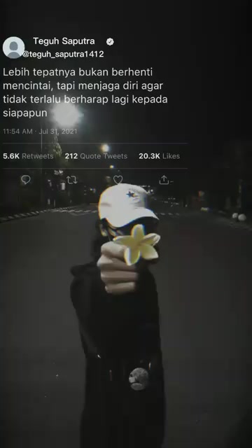 @Manusia Setengah Indah